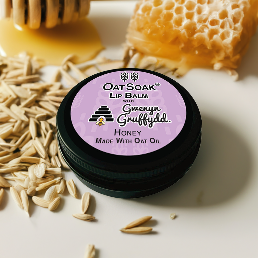 Oatsoak Lip Balm, including Gwenyn gruffydd Honey, sooths dry chapped lips